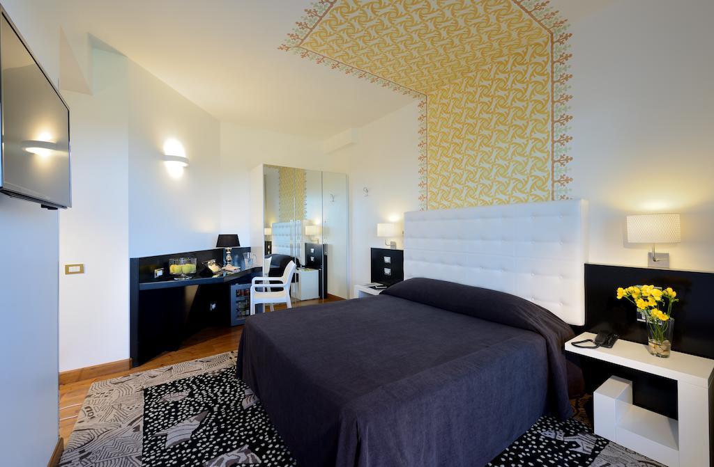Ecohotel Roma Bagian luar foto