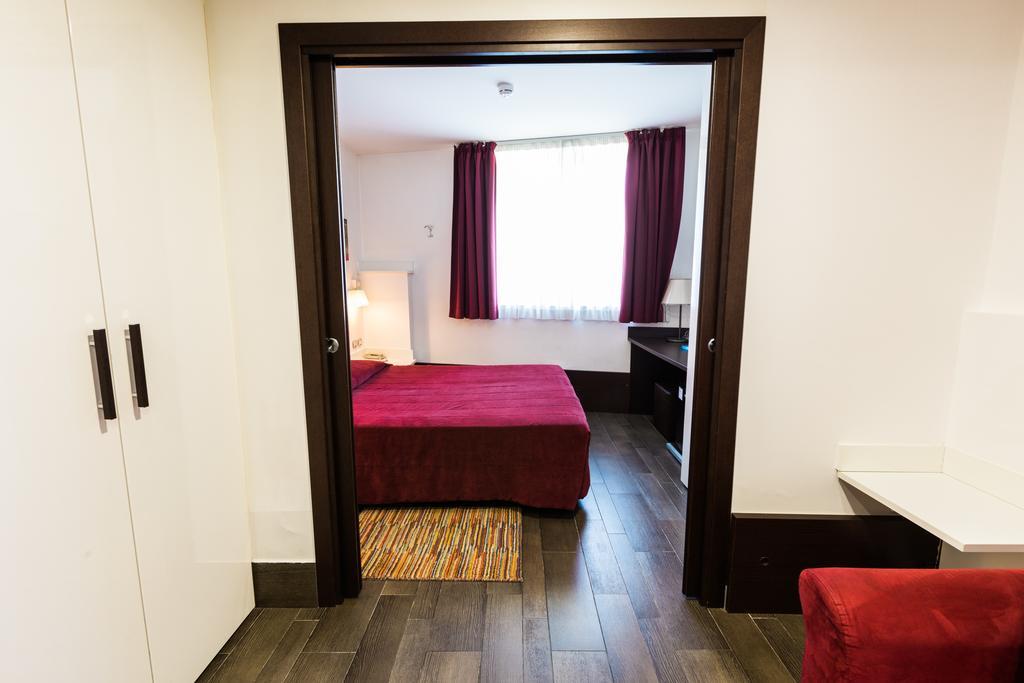 Ecohotel Roma Bagian luar foto